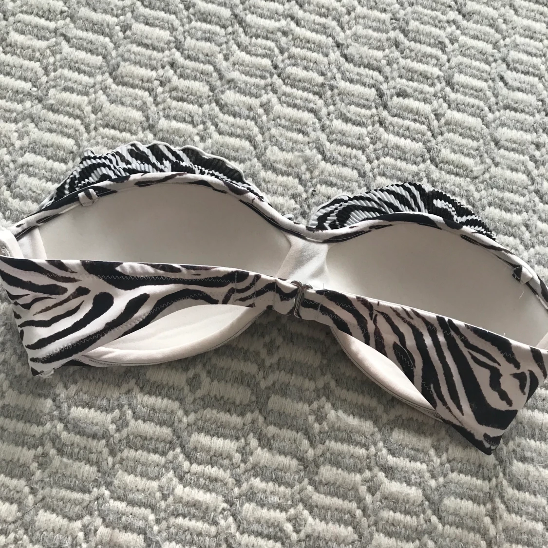 Bandeaubikini från hm - 90