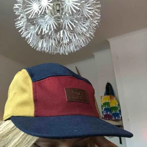  - Justerbar keps i snygga färger från Vans, nyskick