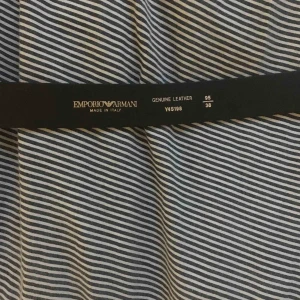  - Emporia Armani skärp i 11 av 10 skick  Helt oanvänd Bra pris  Du står för frakt själv