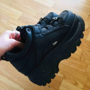  - Favorite buffalo size 37-38. Used but in a good condition. Looking forward for a new home ❤️ pm for more pics or any questions! 