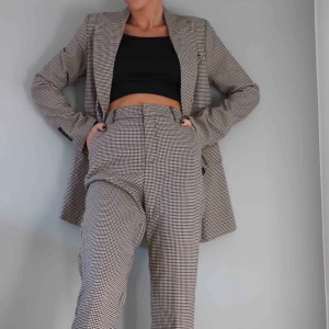  - Oanvänt från ginatricot. Frakt tillkommer 63kr. 