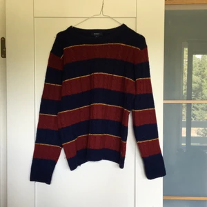  - Använd stickad Gant Rugger i storlek M