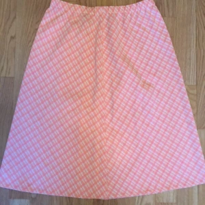  - Kjol vintage A-linje formad. 50 -tal. Resår i midjan. 