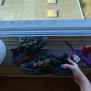  - Så coola skor från adidas, använda 2-3 ggr😍