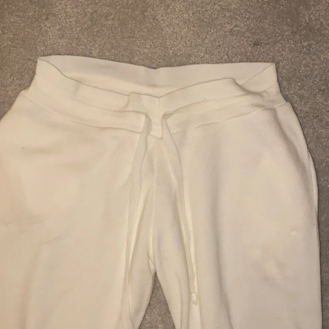 Stickade mjukisbyxor  - 90