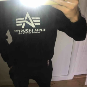  - Bra skicka knappt använt tröjan storlek s