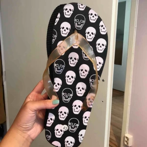  - Snygga sköna aldrig använda tofflor som bara har legat i garderoben. Jag bjuder på frakt