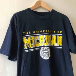  - Trevligt använt skick. Kan hämtas i Uppsala eller skickas mot fraktkostnad 