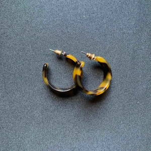  - Plastcreoler i marmormönster (oanvänd) Frakt + 9 Kr 