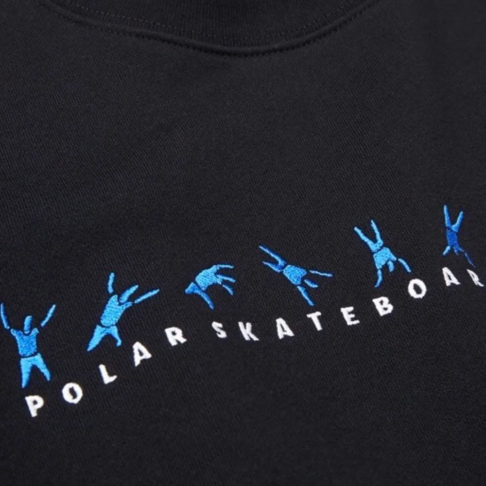Tjabba! Kollar intresset på min helt nya, oanvända Polar Skate Co tröja. Slutsåld i Sverige. Strl L.. Hoodies.