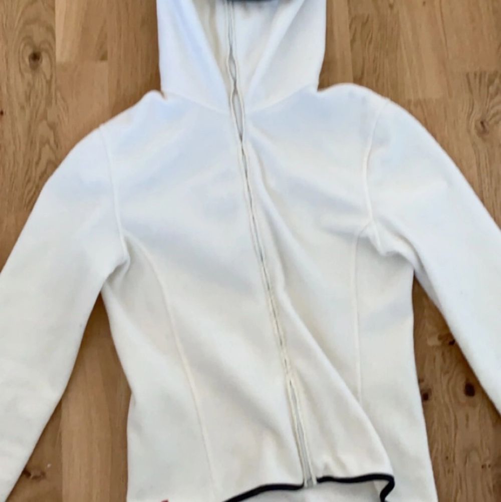 Prada ninja fleece hoodie A/W99 | Plick Second Hand