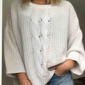  - 🤍Vit stickad tröja från H&M🤍