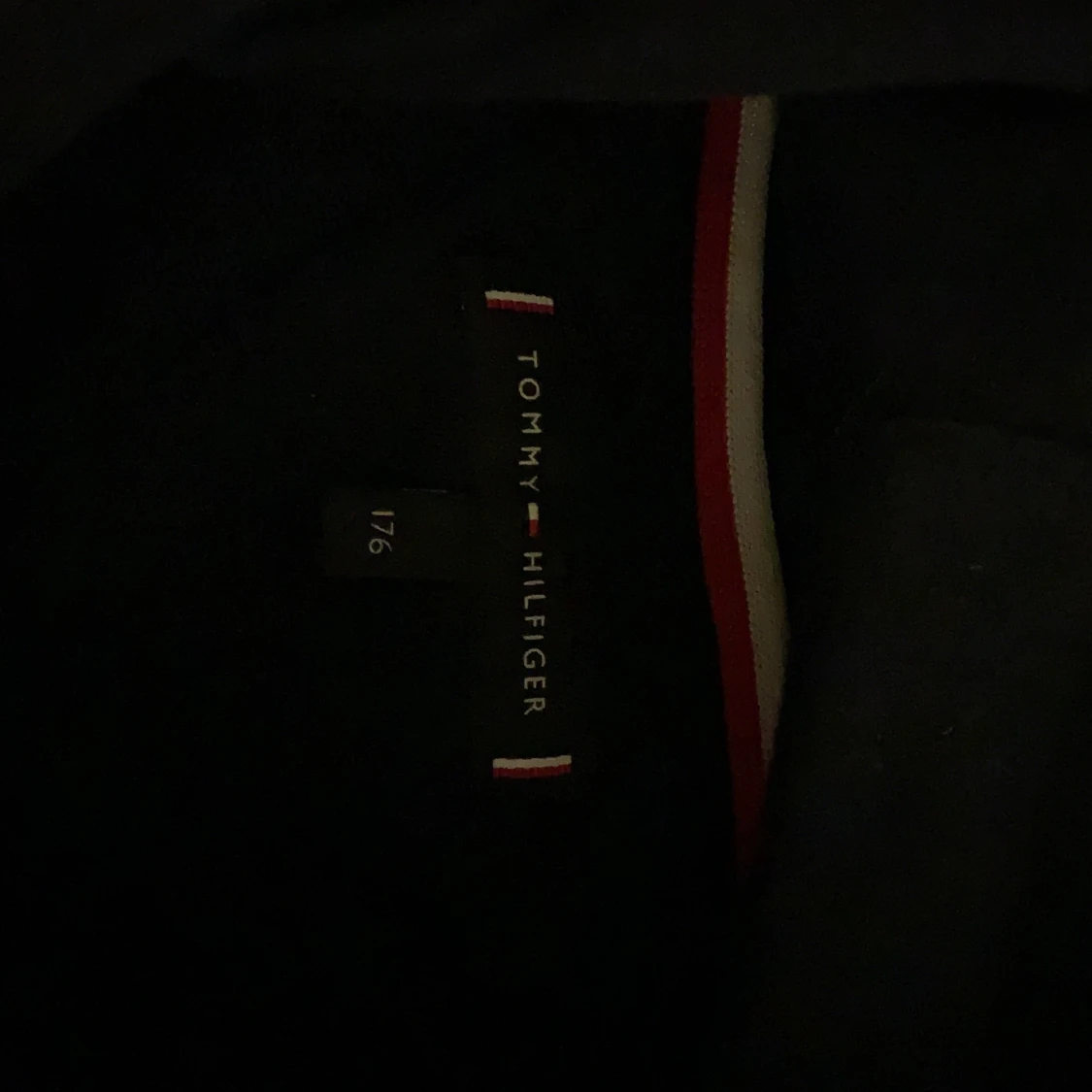 Marinblå Tommy Hilfiger hoodie - 91