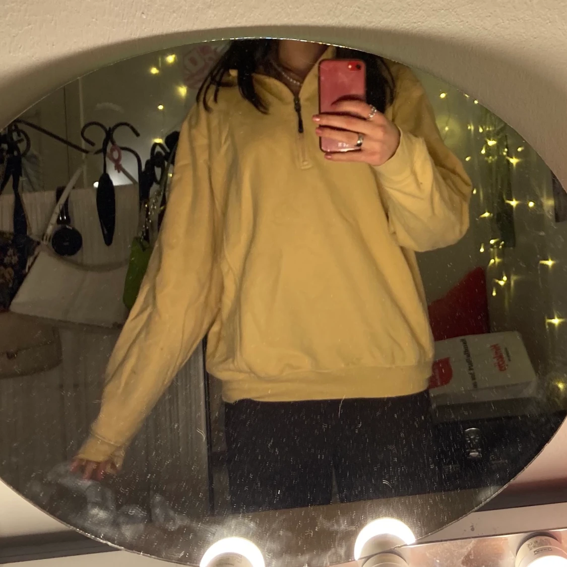 Gul sweatshirt  - 91