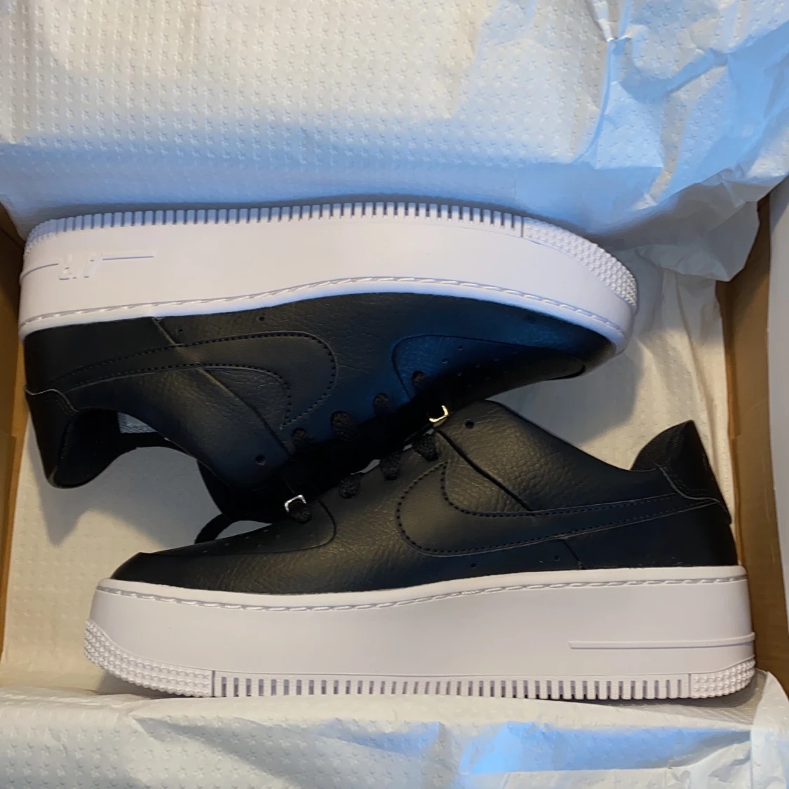 Nike air force sage low