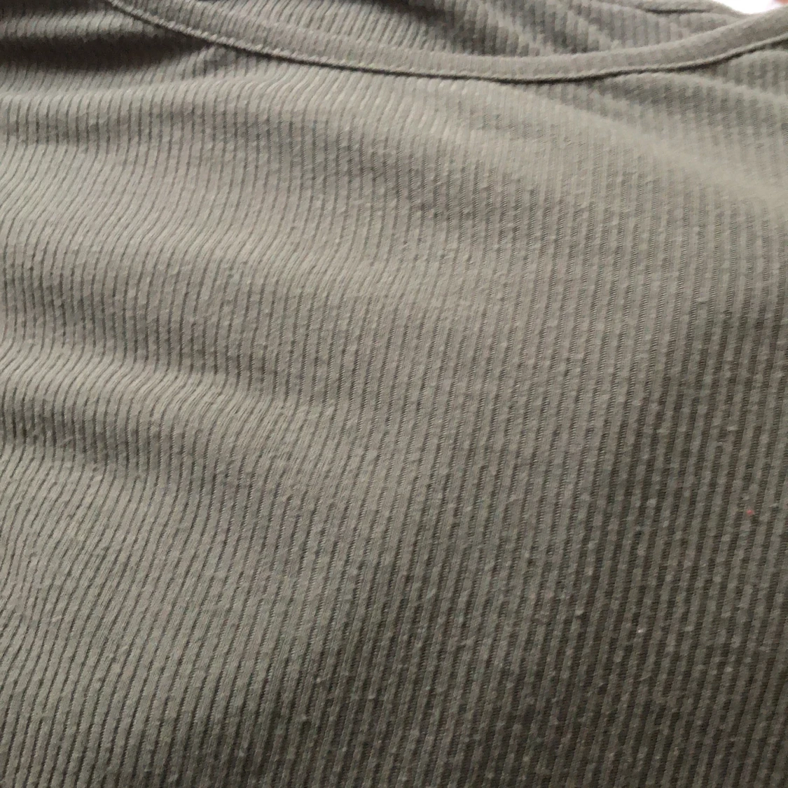 Olivgrön / mintgrön topp - 90