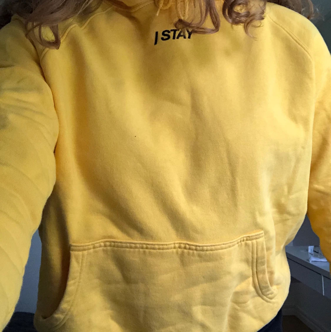 Stay hoodie gul - 90