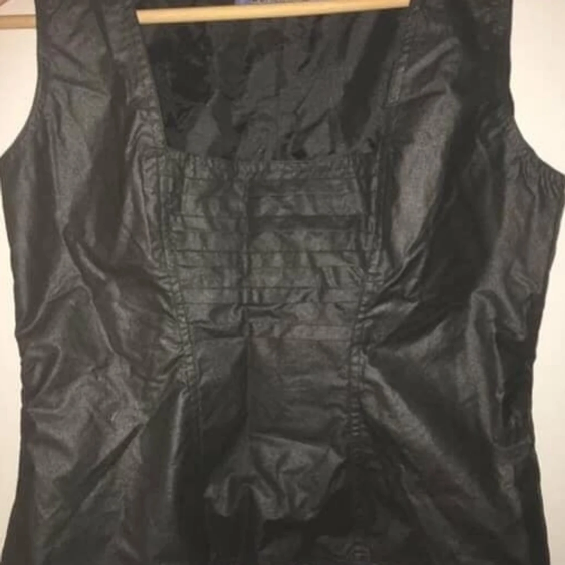 Top, Borderline by Lysholt. Stl.2. NY!