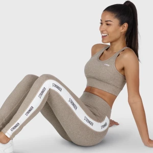 STRONGER TRÄNINGSSET - Säljer detta träningsset (tights+sport-bh)                       från STRONGER💪🏼 Ord. pris 728kr.                              Köpare står för frakt 📦 