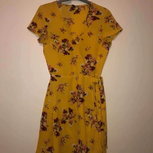  - Fin klänning 36 passar 38