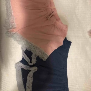  - Två mjukis shorts för BARA 40kr tillsammans😝 hur bra är inte de🥰