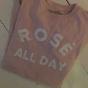  - Rosé all day 