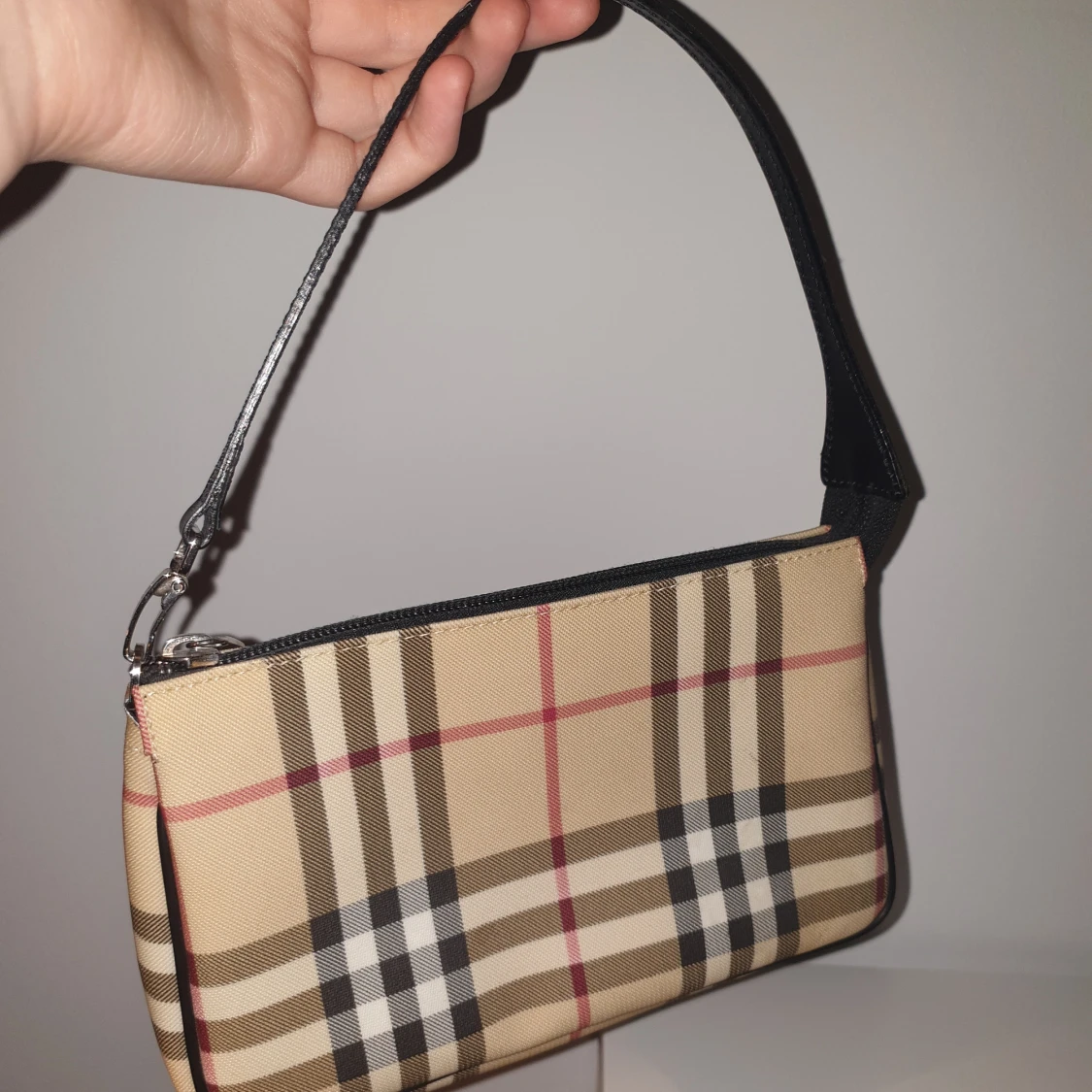 Liten Burberry-väska - 91