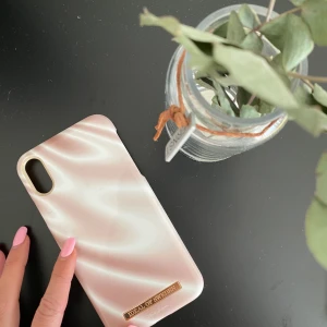 iPhone skal - iPhone skal från ideal of sweden till iPhone XR