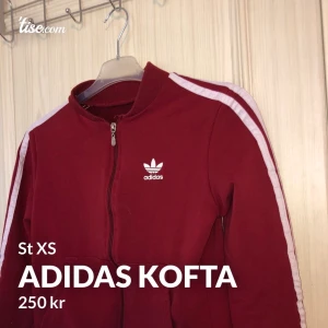 Adidas kofta  - I nyskick storlek Xs