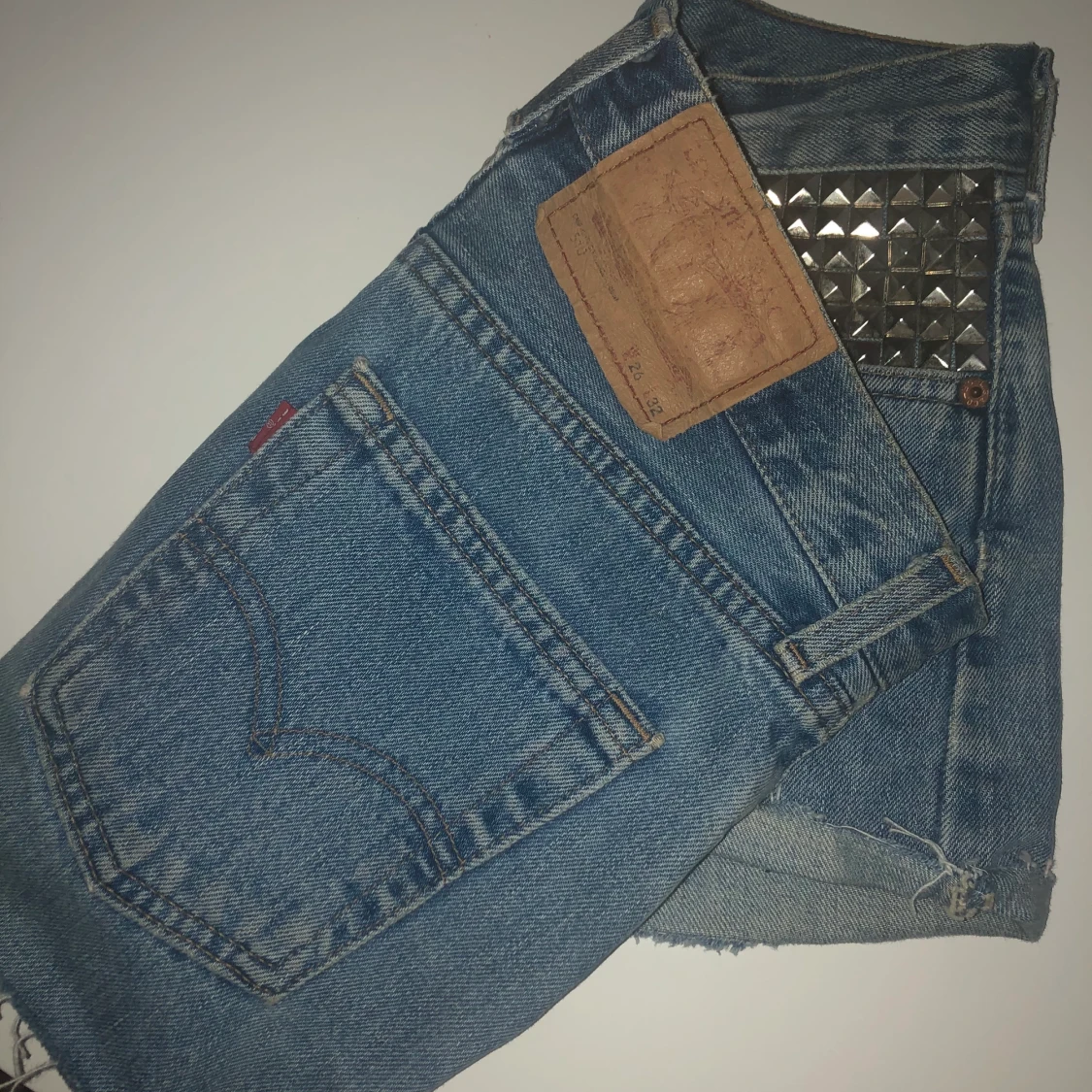levis shorts - 24