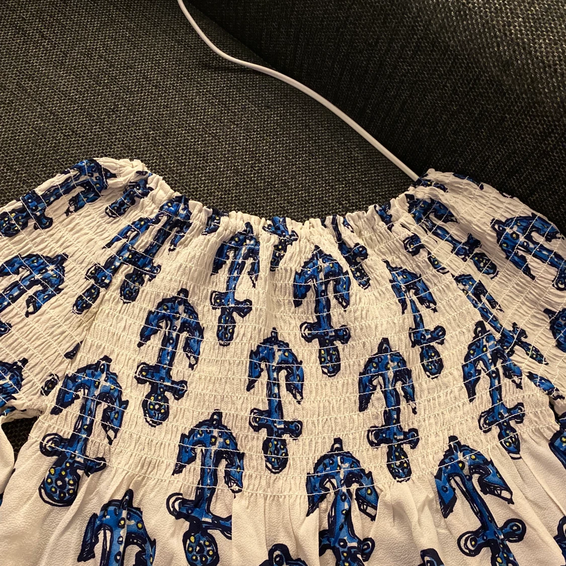 Off shoulder Polyster top - 90