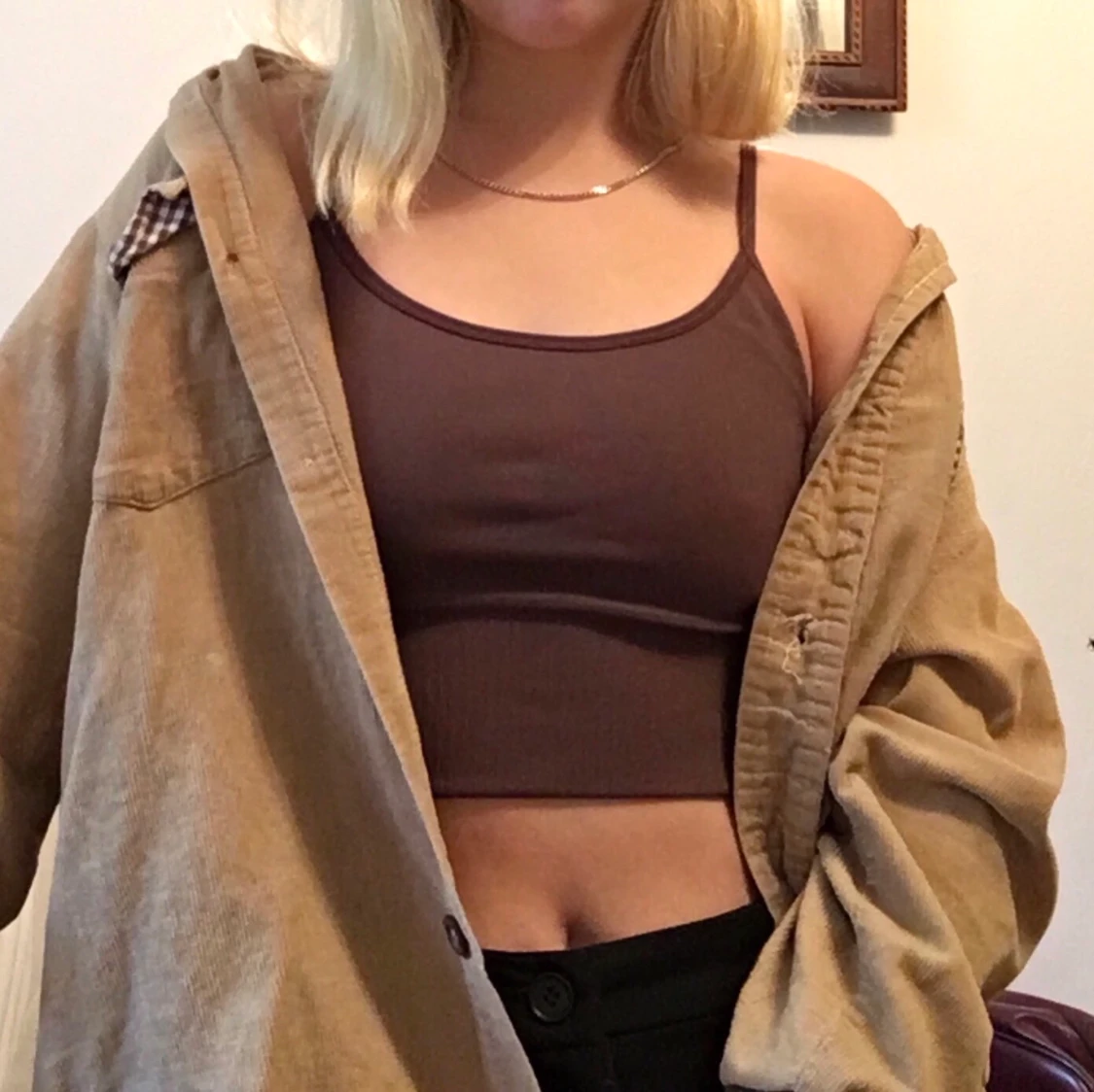 Mörkbrunt linne i storlek S  - 90