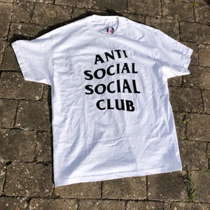 ASSC t-shirt - Anti social social club tshirt i strl: XXL. Helt ny med tags kvar condition: 10/10!