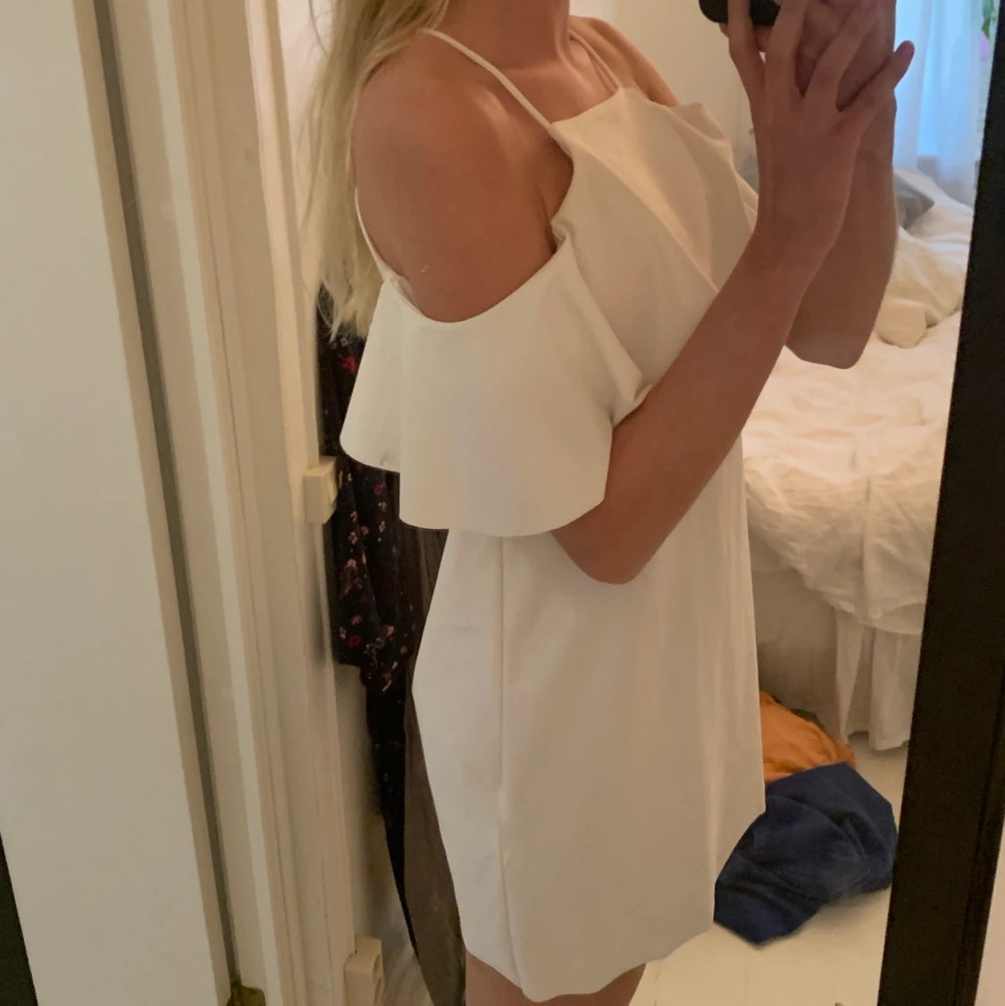 vit klänning från zara  - 90