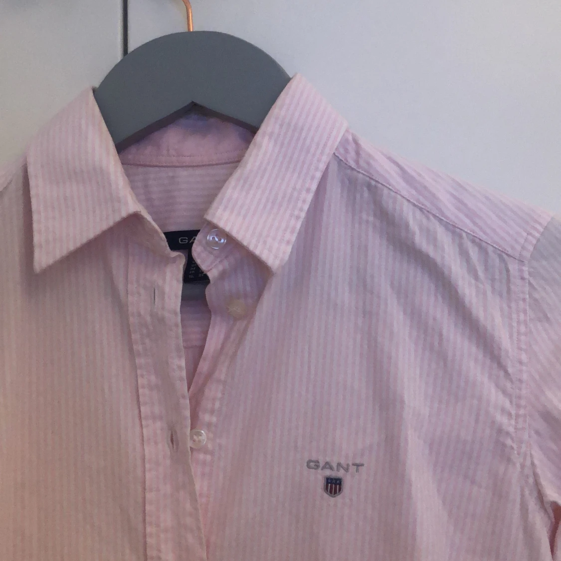 Skjorta Gant  - 91