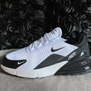 Nike skor - Använda ett fåtal gånger