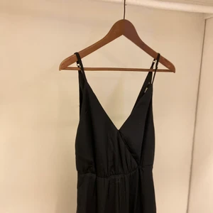 Långklänning svart, BikBok - Långklänning ifrån BikBok storlek XS