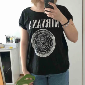  - Köpt från HM för några år sedan men bara legat i garderoben💖9/10 skick, använd fåtal gånger 💖Storlek M, true to size