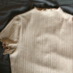  - söt topp från nakd, färgen är lite mer åt det rosa hållet i verkligheten 💜