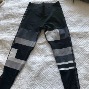  - Som nya träningstights från adidas. 