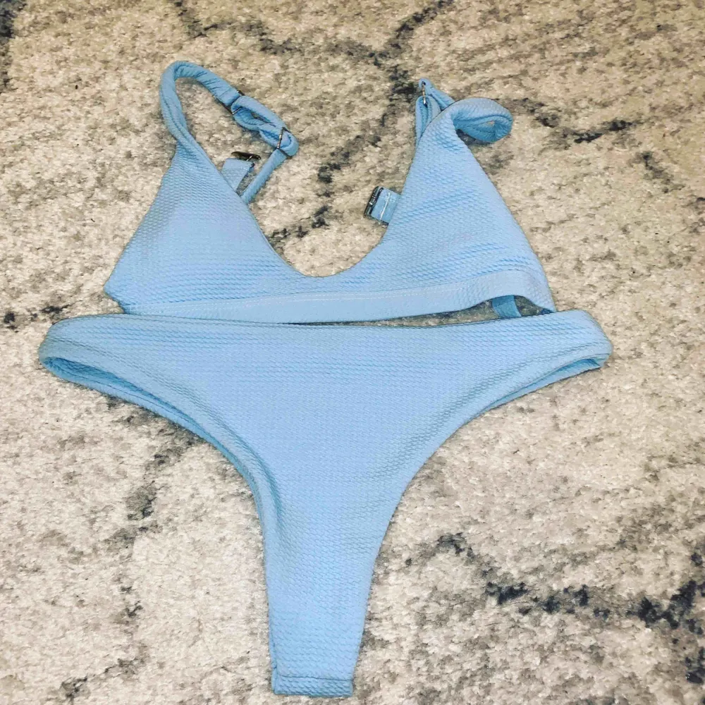 Snygggg bikini ifrån zaful men som tyvärr inte passar mig längre  Swish finns Frakt tillkommer ❤️. Accessoarer.