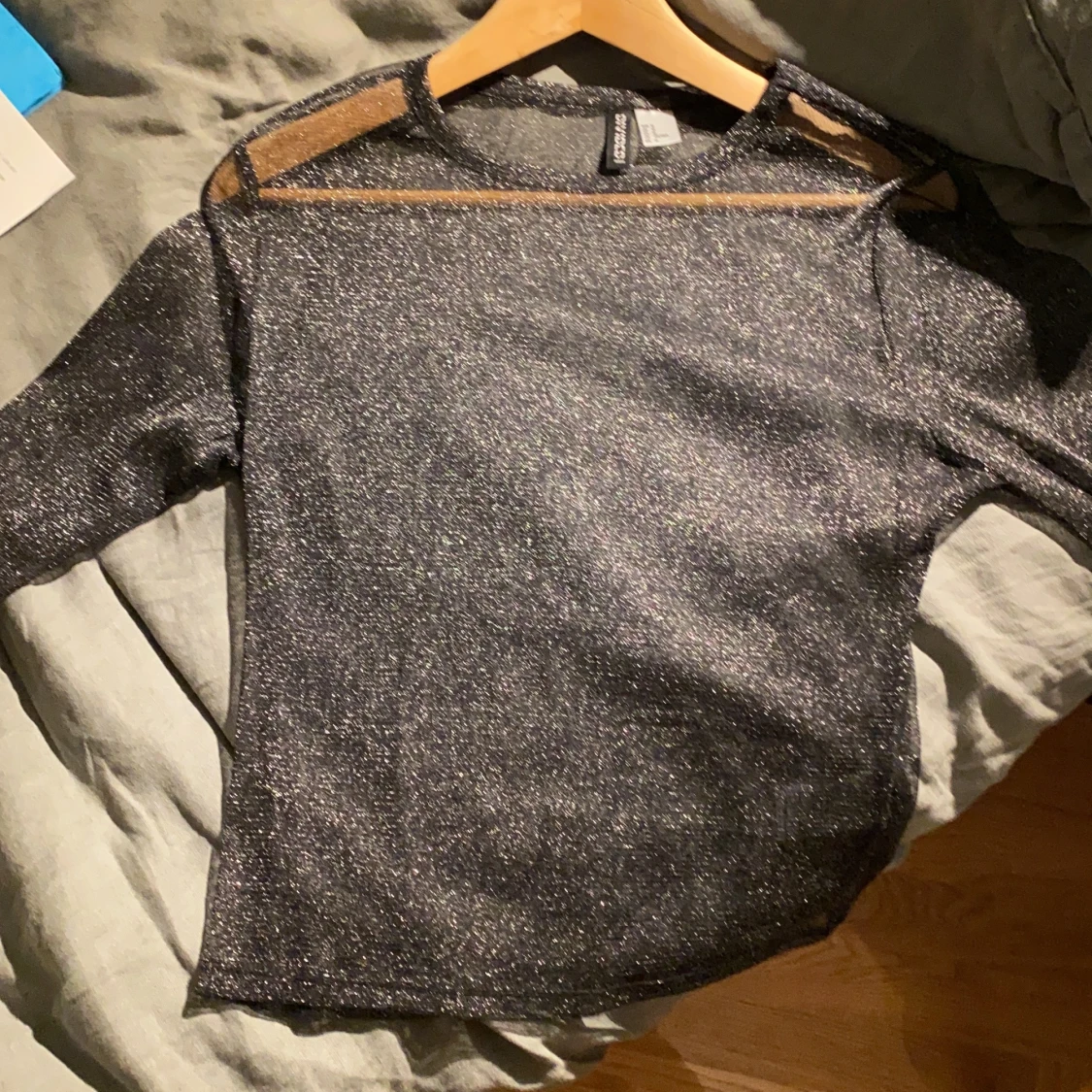 Glittrig festtopp - 90