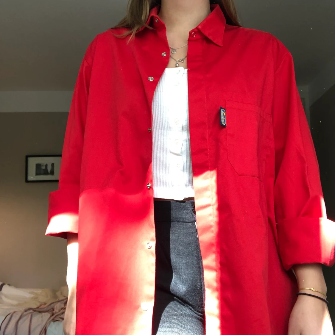 Röd oversized skjorta