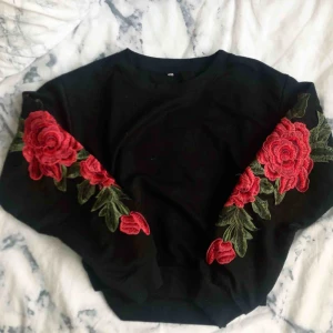  - Köpt utomlands! Storlek S  50kr 