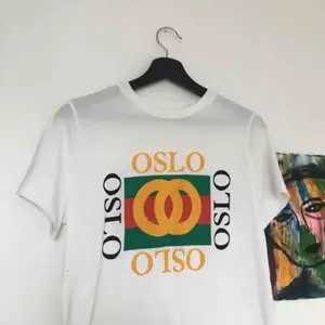Oslo t-shirt stl S-M i fint skick. 50kr+frakt ca 20kr! Samfraktar gärna! 