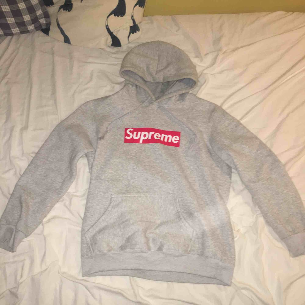 supreme volt box logo