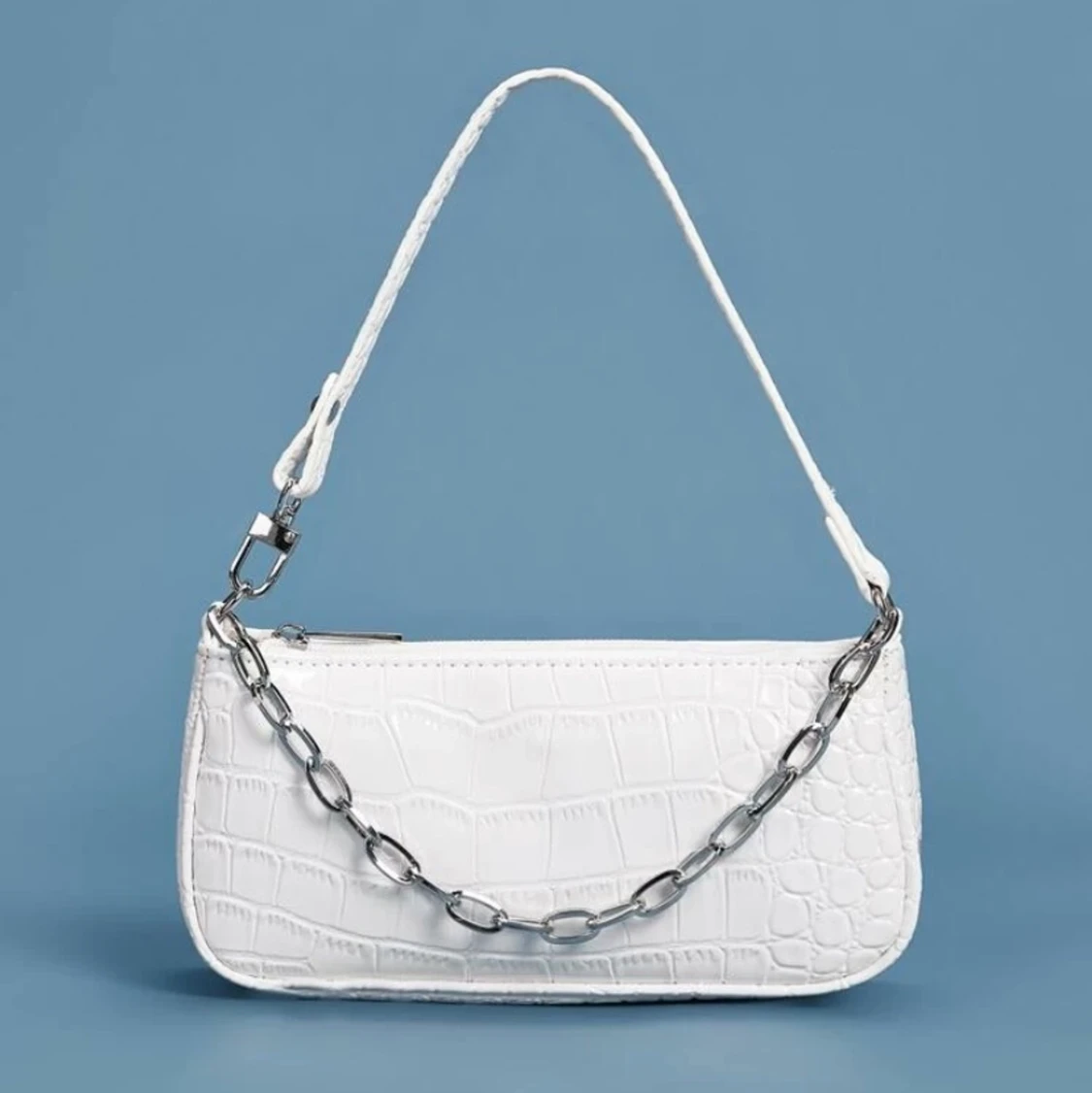 Trendig vit väska - 90