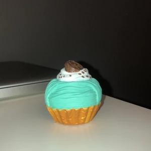 Cupcake squishy  - 130 kr 💖