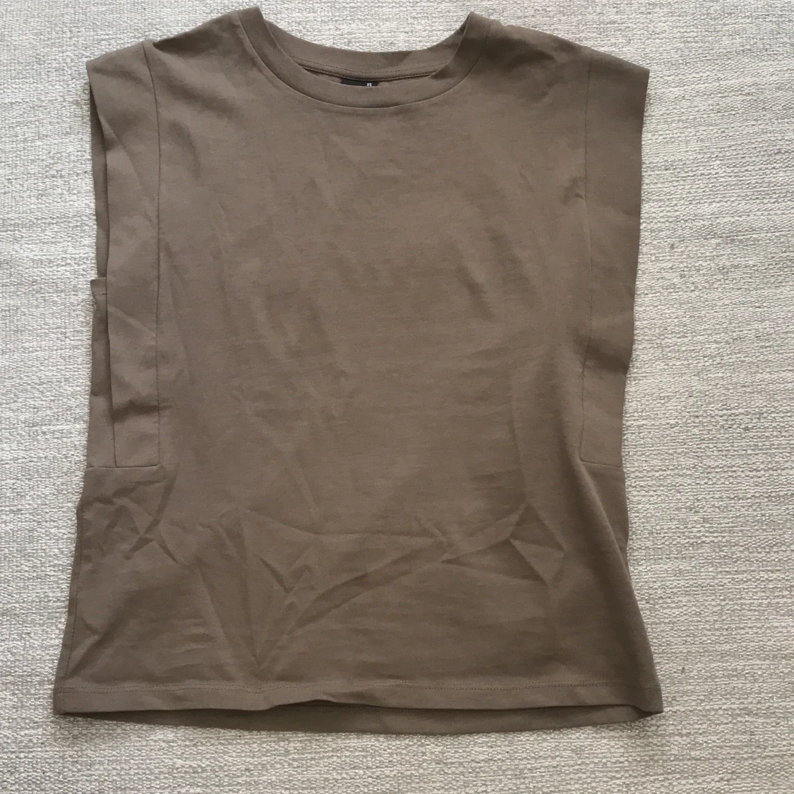 Brun/grå tröja - 91