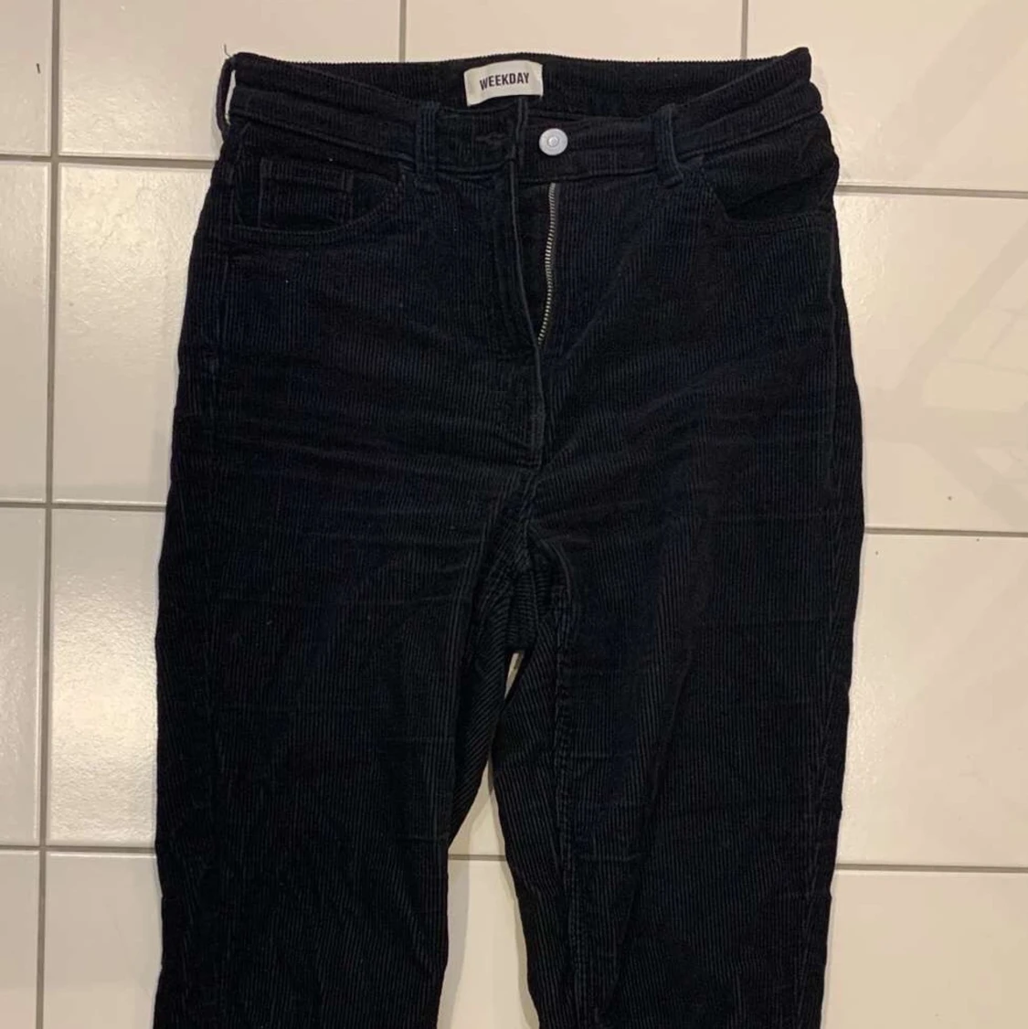 Svarta Weekday Manchester Byxor  - 91